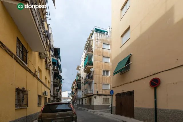Piso 2 habitaciones 95m² en venta - Zaidin — 18