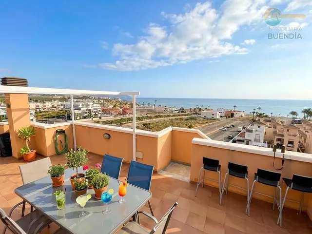 ATICO EN EL ALAMILLO, PUERTO DE MAZARRÓN, CON VISTAS ESPECTA