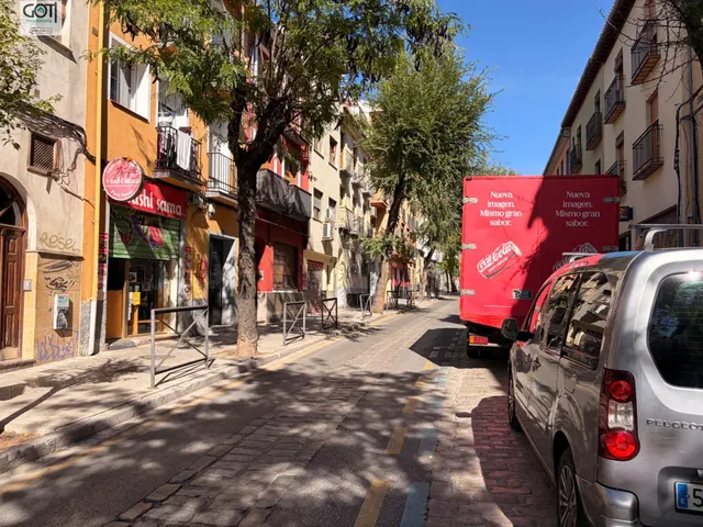 Acogedor Apartamento Reformado en el Corazón de Granada — 16
