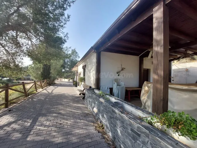 Casa con terreno en zona del Garruchal - foto 5