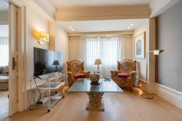 VIVIENDA DE AUTOR | 178 m2 | 7ª PLANTA | 5 DORMITORIOS | PARQUE DE LAS AVENIDAS — 22
