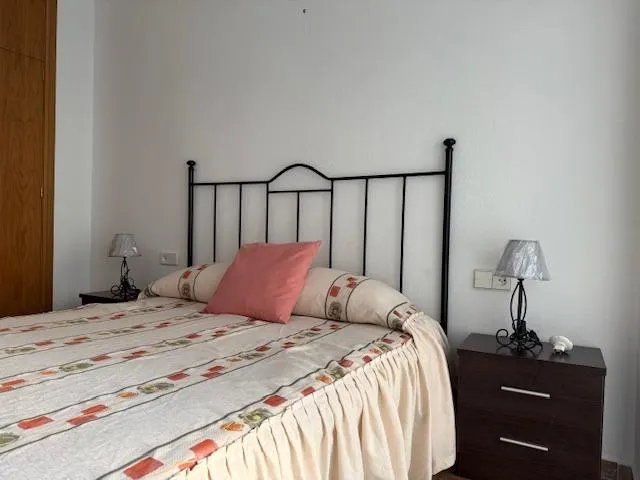 Alquiler de apartamento en el centro , junto a el Corte Ingles, 2 dormitorios, plaza de garaje y trastero — 28