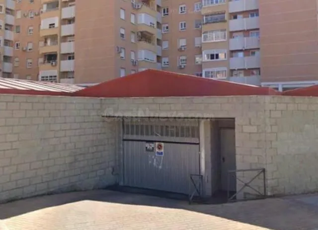 GARAJE EN VENTA LORANCA (URBANIZACIÓN NUEVO VERSALLES)