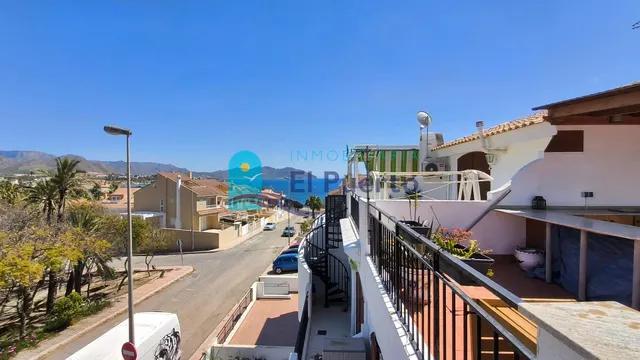 ÁTICO REFORMADO CON GRAN SOLÁRIUM Y VISTAS AL MAR – REF 1723 — 12