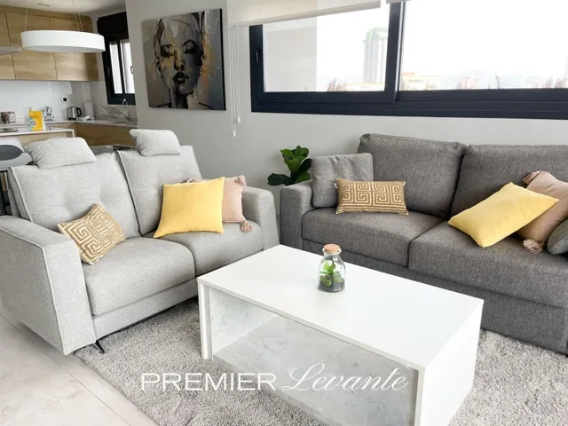 ESPECTACULAR PISO EN BENIDORM — 13