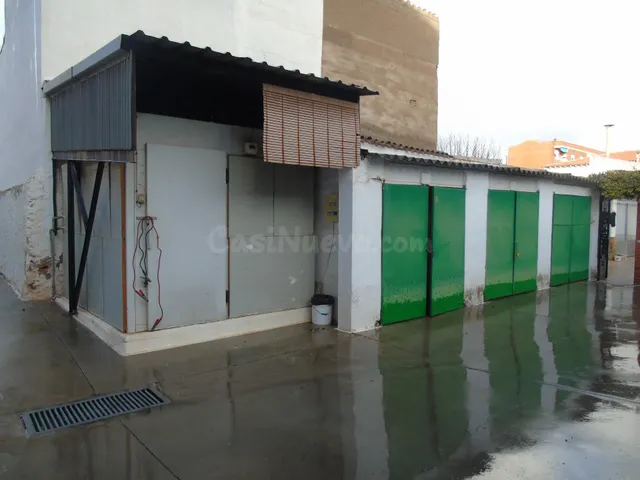 SOLAR A LA VENTA MUY PRÓXIMA AL HOSPITAL CON 292 m2. - foto 4