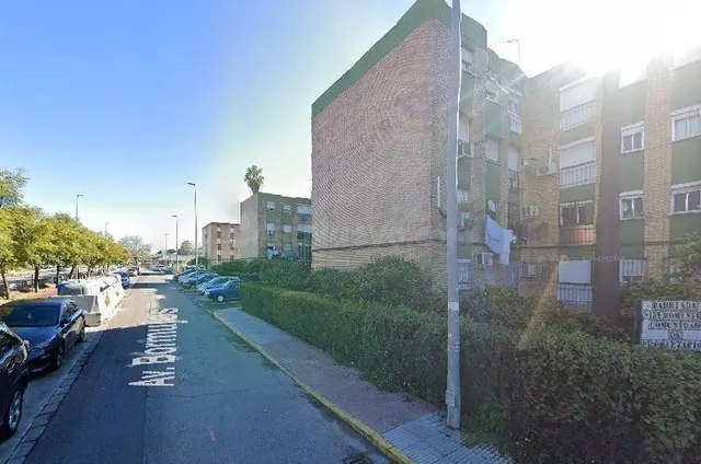 SE VENDE piso OKUPA en C Sidero Minera S/N de Castilleja de - foto 4