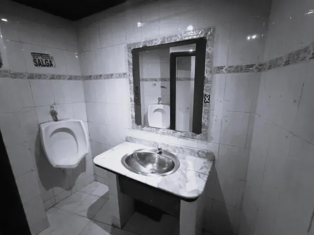 Venta local comercial en el centro de Zalla — 7