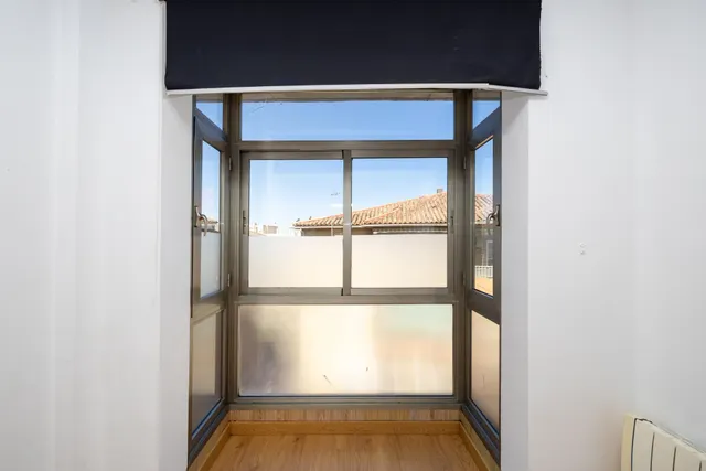 MAGNIFICO DUPLEX EN SANTA FE MUY LUMINOSO Y CON VISTA DESPEJADA. — 24