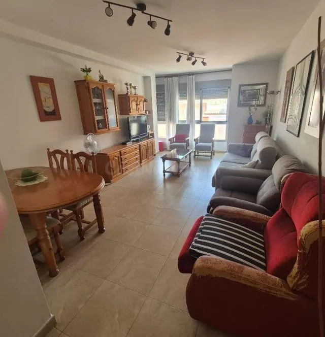 SE VENDE MAGNIFICO PISO EN EL CENTRO DE LA VALL D'UIXO - foto 2