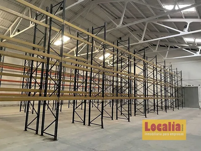 Nave Logística y Distribución en Cantabria - foto 3