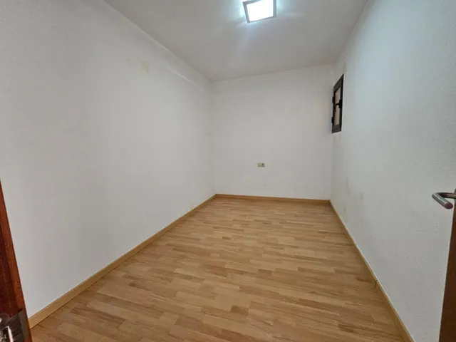 PISO EN EL CENTRO DE LA VILA — 12