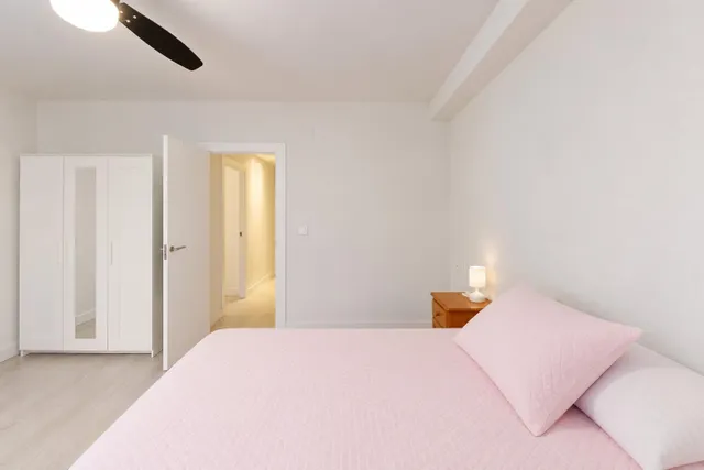 Piso reformado de 113 m2 en pleno centro de Murcia con 4 dormitorios y 2 baños — 22