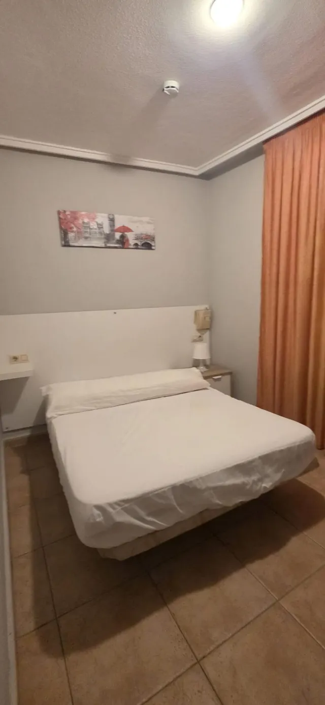 Hotel central Torrevieja — oportunidad de inversión hotelera en el centro de la ciudad — 10