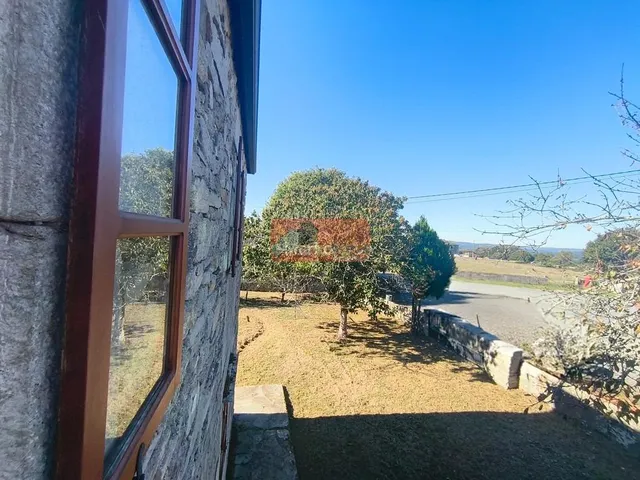 Casa de piedra gallega en venta en Begonte: espacio, encanto y tranquilidad — 39
