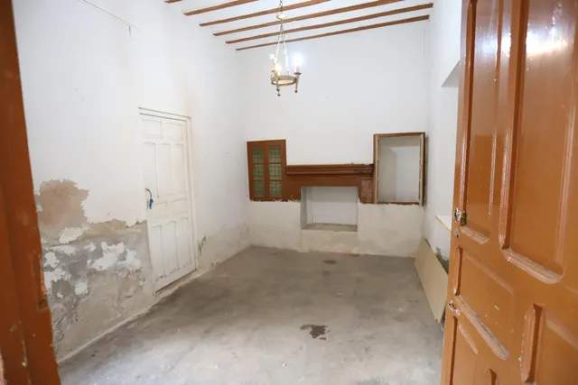 CASA PARA REFORMA ÍNTEGRA PRÓXIMA A PLAZA DEL ARENAL CON 375 m2 DE PARCELA Y 225 m2 DE PATIO — 8