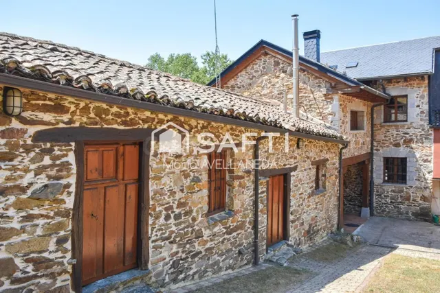 FABULOSA CASA DE PIEDRA TOTALMENTE REFORMADA — 4