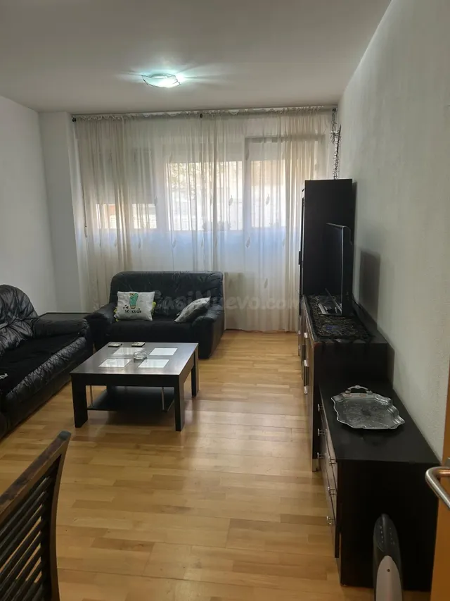 VIVIENDA AMUEBLADA DE 2 habitaciones, 2 BAÑOS Y PLAZA DE GARAJE — 2