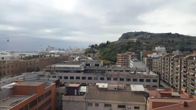 ÁTICO PARA ENTRAR A VIVIR — 48