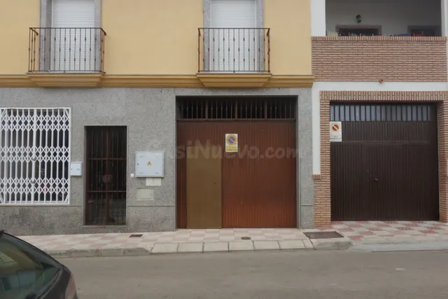 ESTUPENDAS PLAZAS DE GARAJE EN HERRERA
