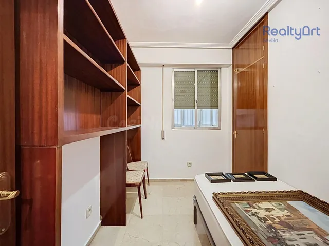 PISO CALLE ARJONA — 28