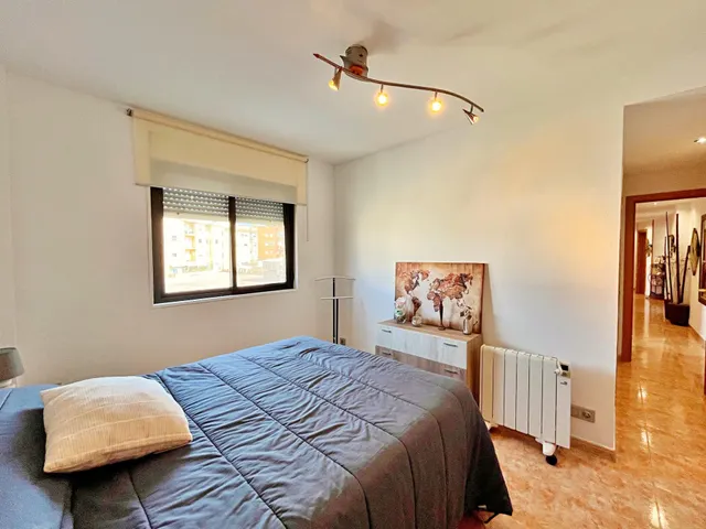 Piso de 4 habitaciones con terraza y ascensor en Ferreries - VPO — 13