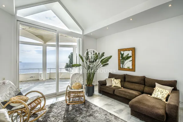 Villa con espectaculares vistas al mar en Lloret de Mar — 15