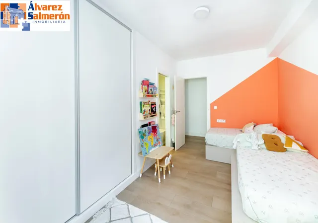 ✨ EXCLUSIVA VIVIENDA REFORMADA EN PLAZA MARIANA PINEDA — 21
