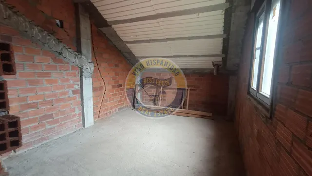 CASA EN MOS — 27