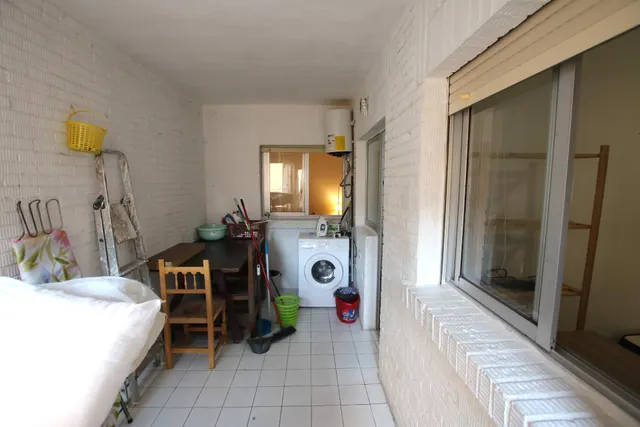 Traumatología (zona). Piso amueblado. 4 dormitorios .2 baños. Estudiantes. Calefacción central — 18
