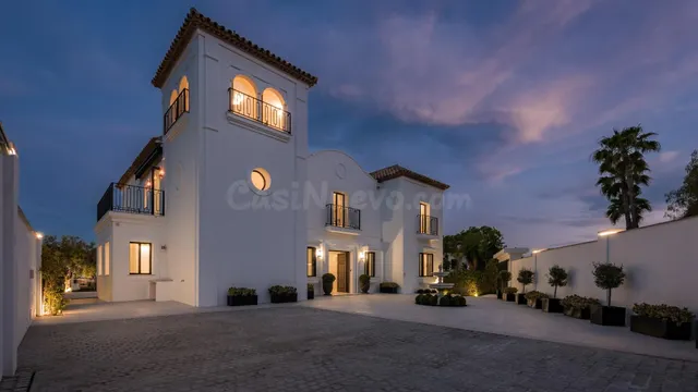 Villa de lujo de 5 dormitorios y 7 baños con impresionantes  - foto 4