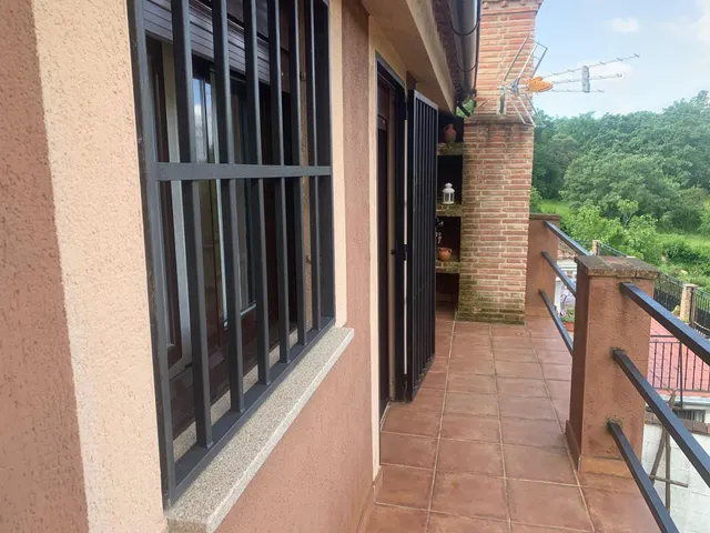 En el  Valle del Jerte a 18 km de Plasencia — 15