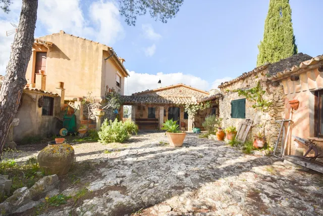 Casa de pueblo con mucho carácter y encanto en plena Serra d - foto 3
