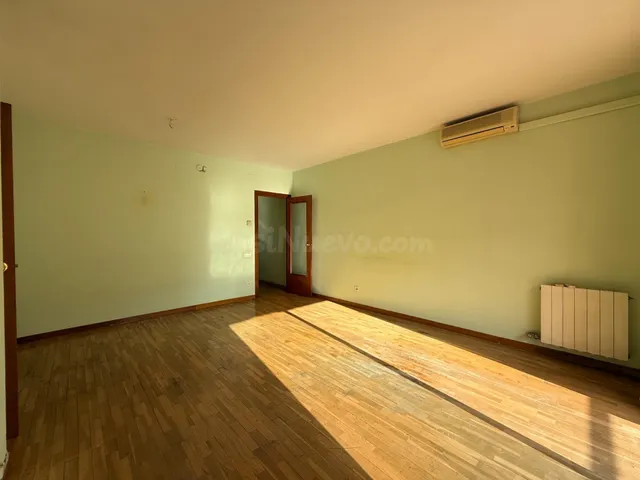 ¡Piso luminoso y tranquilo junto a La Sagrera! — 5