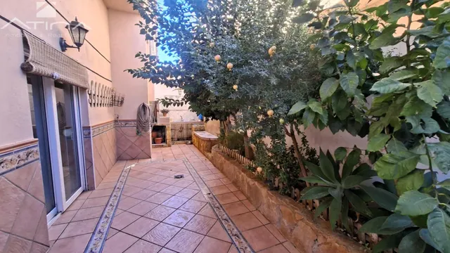 Adosado pareado en Miramar con 3 dormitorios, garaje para 2  - foto 5