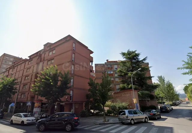 SE VENDE 9 PLAZAS DE APARCAMIENTO EN IGUALADA - foto 2