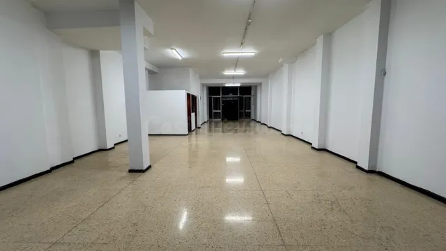 A LA VENTA LOCAL COMERCIAL TAMARACEITE