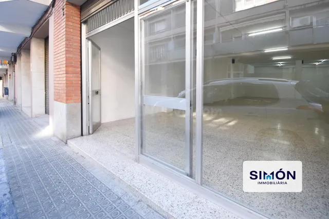 ¡Oportunidad local comercial al lado Las Bases de 256 m2 con