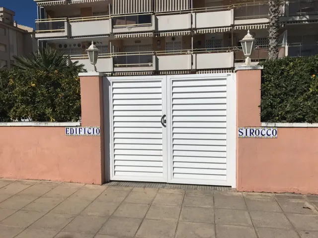 ATICO DUPLEX CON VISTAS AL MAR — 40
