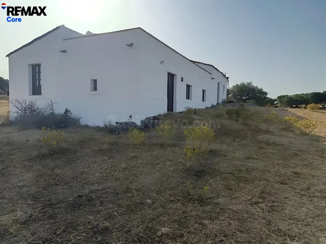 Finca Rústica de Recreo de 20 Hectáreas a 2 km de Alburquerq - foto 5