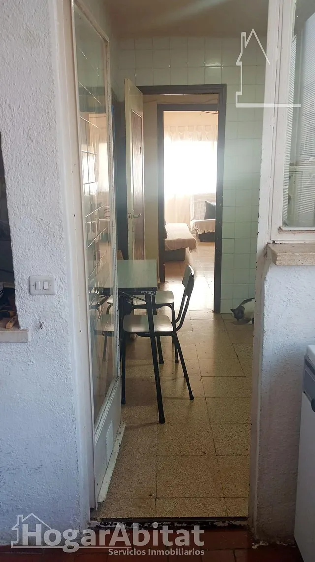 ¡Oportunidad para reformar! Acogedor, luminoso y exterior, cerca del puerto — 10