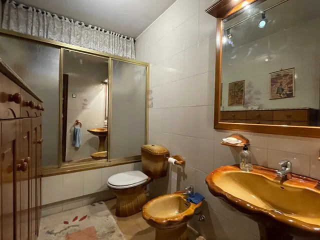 Venta de casa con bar en Toral de Merayo — 11