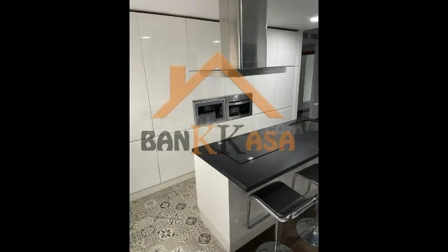 SE VENDE PISO EN EL EJIDO ZONA CENTRO - foto 5