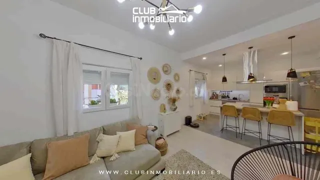 Diseño, luz y comodidad en Avenida Islas Canarias - foto 3