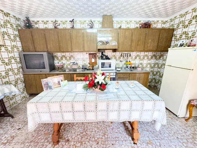 Casa con gran potencial y parcela de 225 m2 en el centro de Los Montesinos — 17