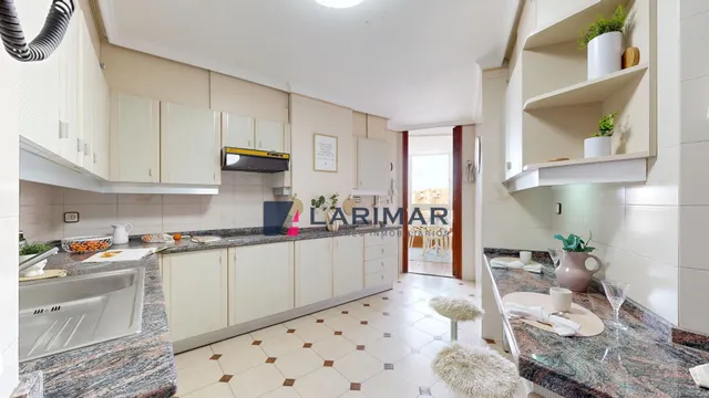 AMPLIA VIVIENDA CON GRAN TERRAZA, GARAJE Y PISCINA EN VISTAHERMOSA – ALICANTE — 19