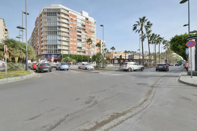 PLAZA DE MOTO EN VENTA EN LA AVENIDA FEDERICO GARCIA LORCA — 13