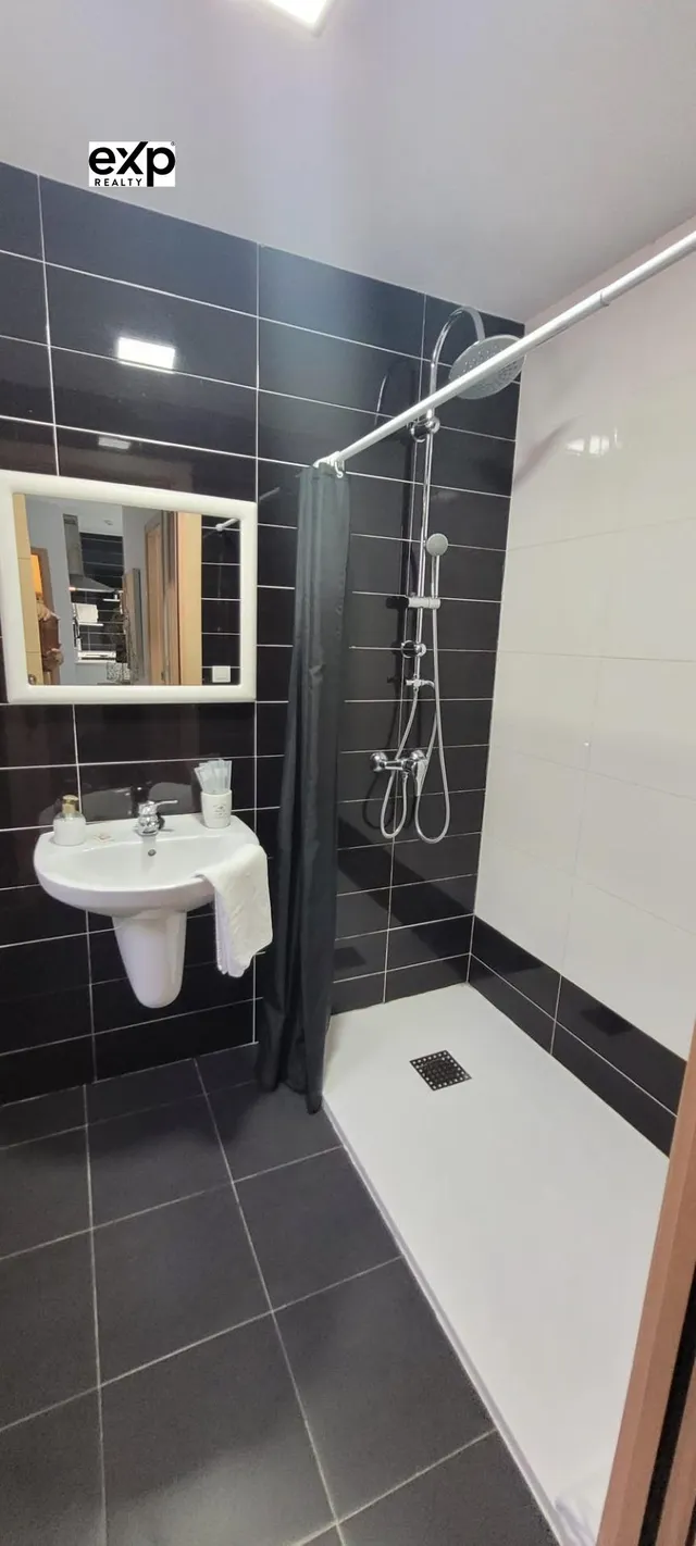 Exclusivo ático con licencia turística, piscina, garaje y trastero en Barreiros — 27