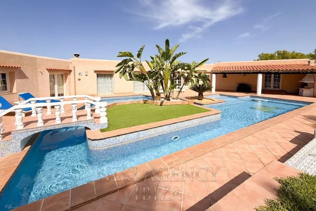 Casa-Chalet en Venta en Sant Josep De Sa Talaia Baleares — 24