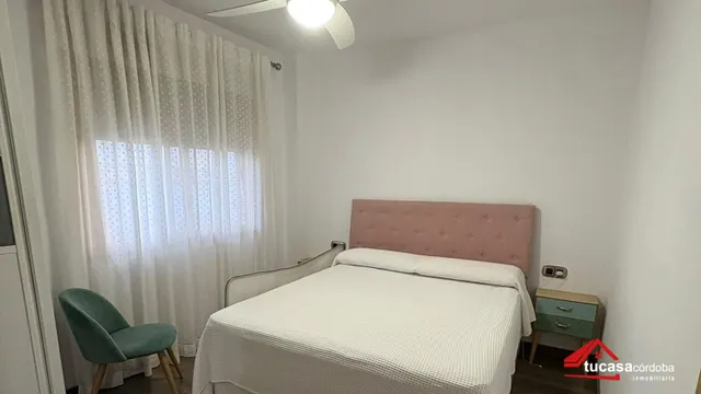 Piso totalmente reformado en el barrio del naranjo, con ascensor y terraza — 6